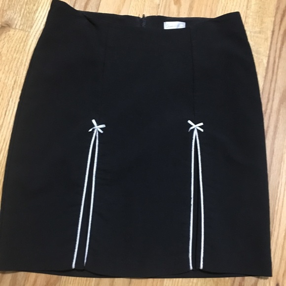 Charlotte Russe Black and white bow skirt - Picture 2 of 4